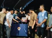 Tinjau Lokasi Kebakaran Di Bakan, Bupati Yusra Alhabsy Beri Bantuan
