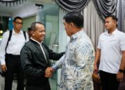 Kunker Ke Sulut, Menteri ESDM Bahlil Lahadalia di Sambut Hangat Gubernur YSK