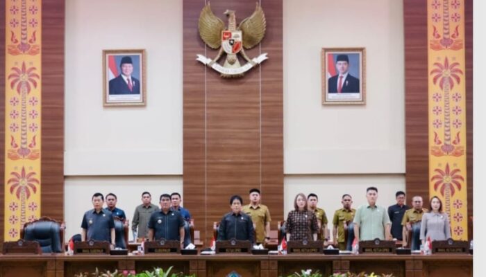 Gubernur Sulut Sampaikan Penjelasan Ranperda APBD 2026 dalam Rapat Paripurna DPRD