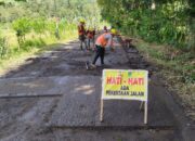 Jalan Rusak Akses Tanoyan-Tungoi Mulai di Kerjakan