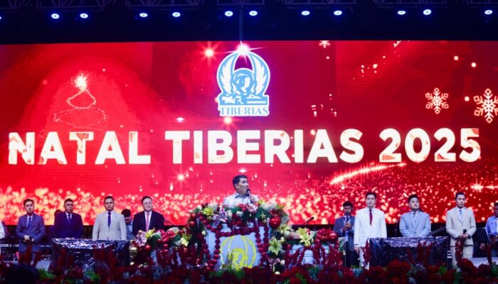Gubernur Yulius Selvanus Hadiri Perayaan Natal Gereja Tiberias Indonesia di Megamas Manado