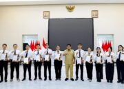 Tingkatkan Kualitas SDM, Gubernur YSK Lepas Generasi Muda Bertalenta Magang ke Jepang